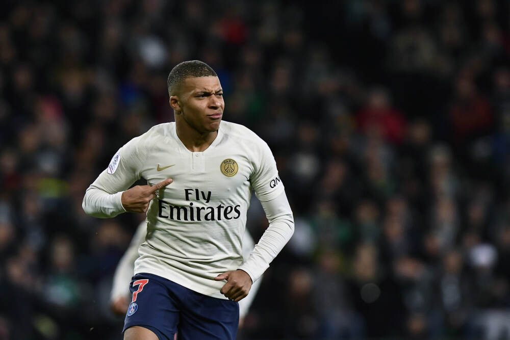 卞立新被任命为外交部驻澳门特别行政区特派员公署特派员